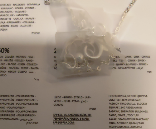 Retiazka s príveskom v tvare srdca (sinsay)